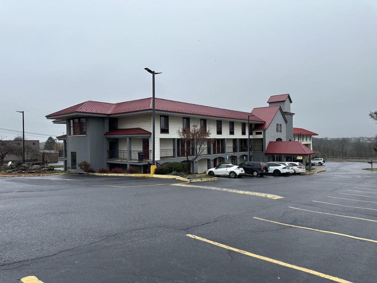Red Roof Inn Lancaster Smoketown  Экстерьер фото
