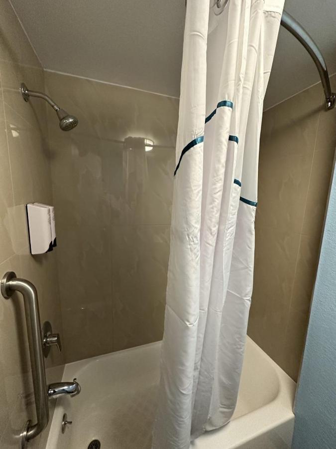 Red Roof Inn Lancaster Smoketown  Экстерьер фото