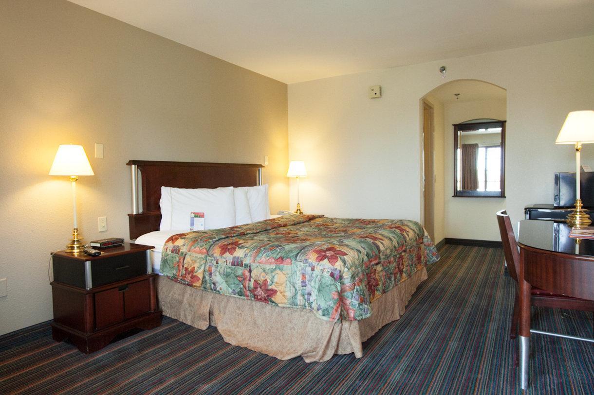 Red Roof Inn Lancaster Smoketown  Экстерьер фото